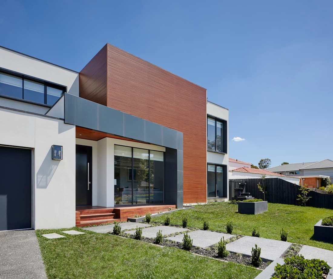 Contemporary four bedroom terrace
